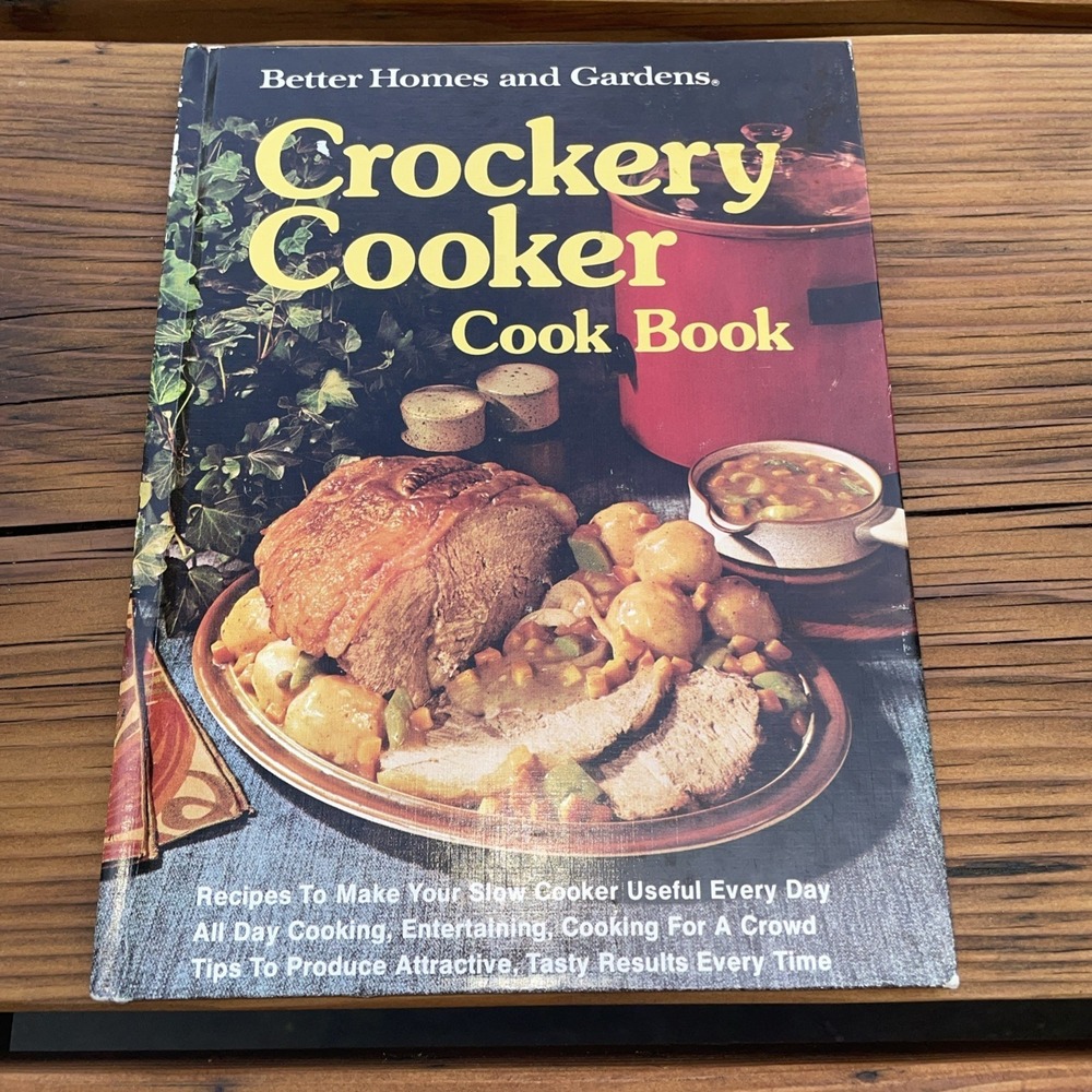 Vintage Better Homes & Gardens Crockery Cooker Cook Book Hardcover Very Good